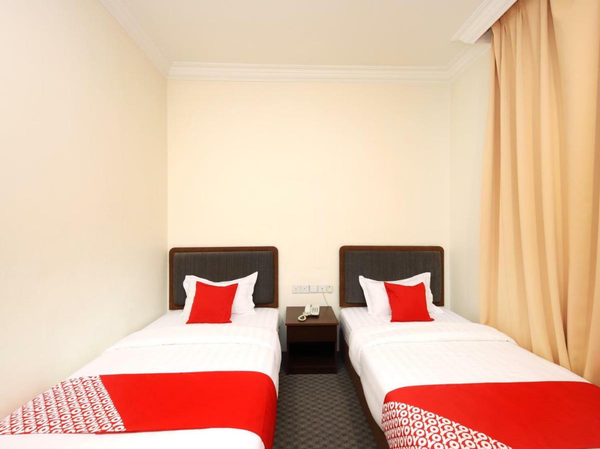 Oyo 750 Comfort Hotel Kota Kinabalu Exterior foto